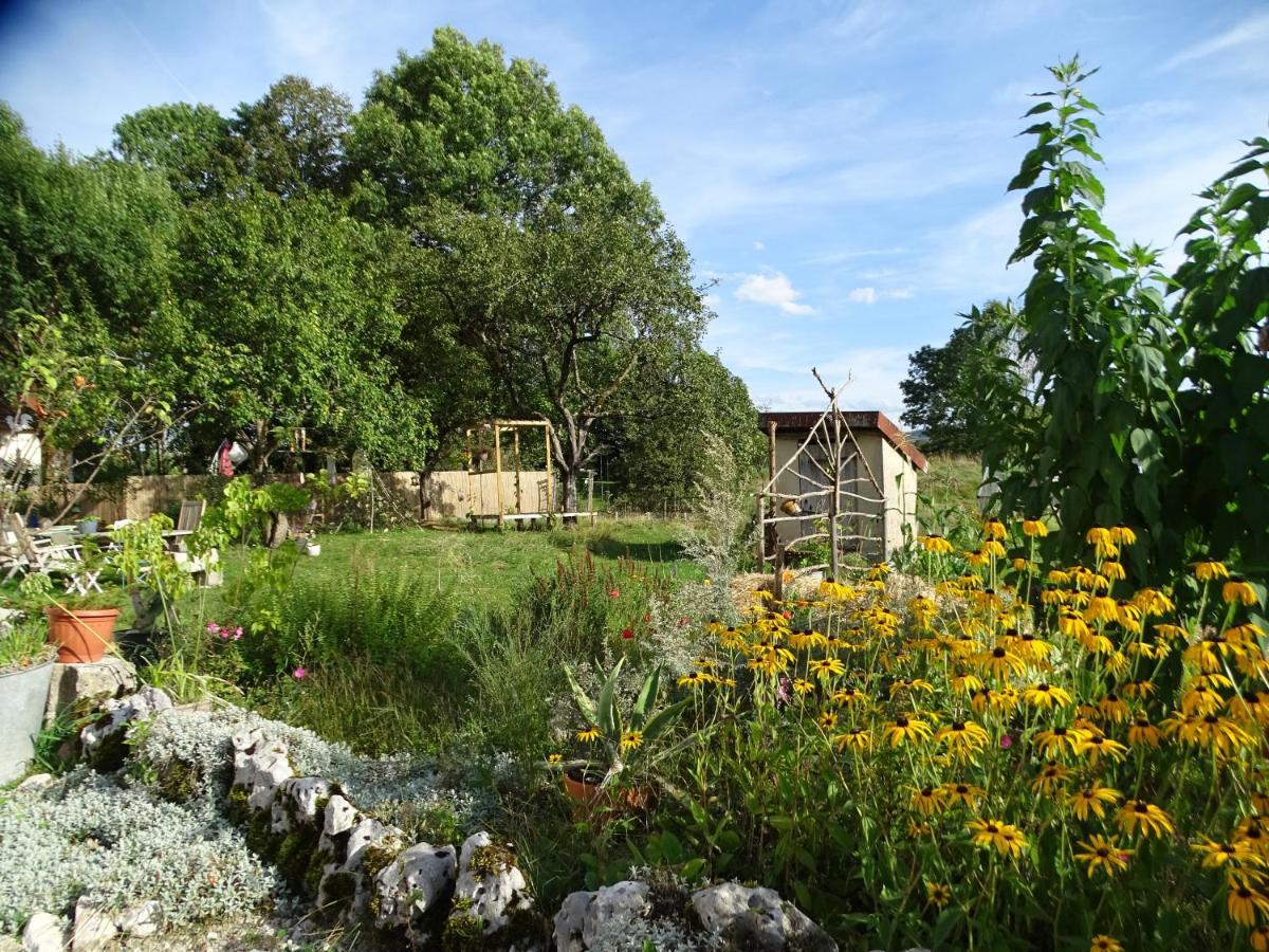 Les 3Crokignols, Maison D'Hote Familiale. Saffloz ภายนอก รูปภาพ